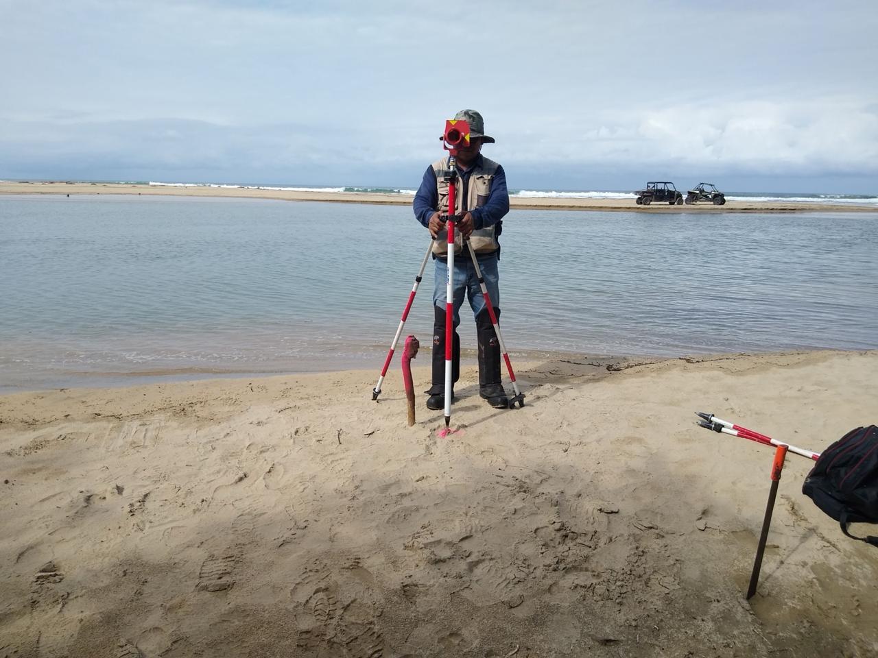 Levantamiento topohidráulico de un río en Nayarit con instrumentación topográfica